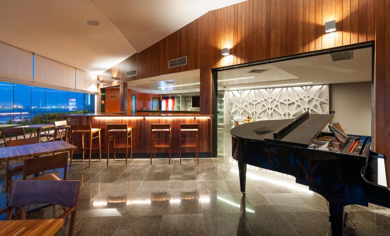 Hotel Senac Ilha Do Boi 비토리아 외부 사진 The lounge at the airport