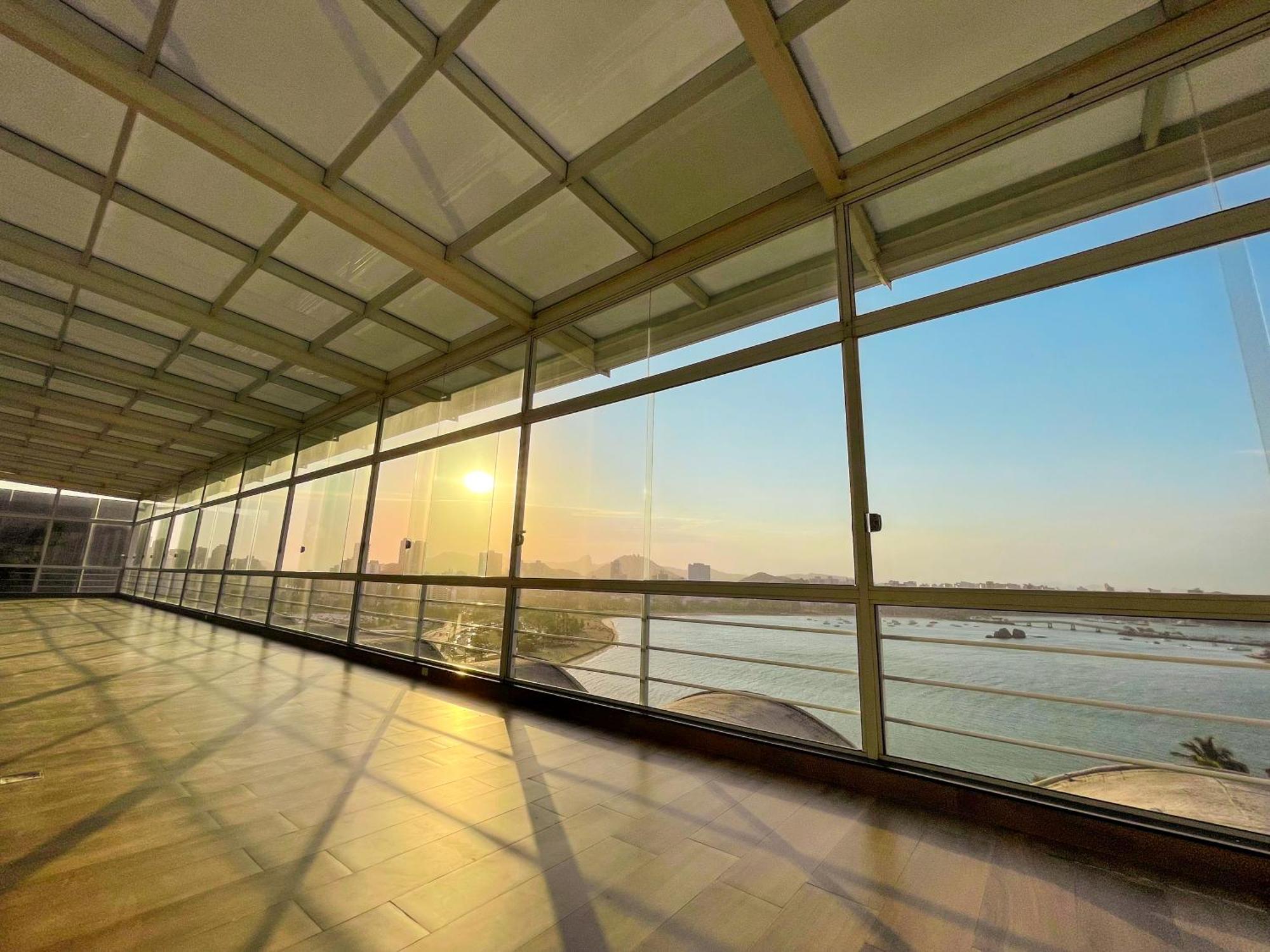 Hotel Senac Ilha Do Boi 비토리아 외부 사진 The interior of the airport