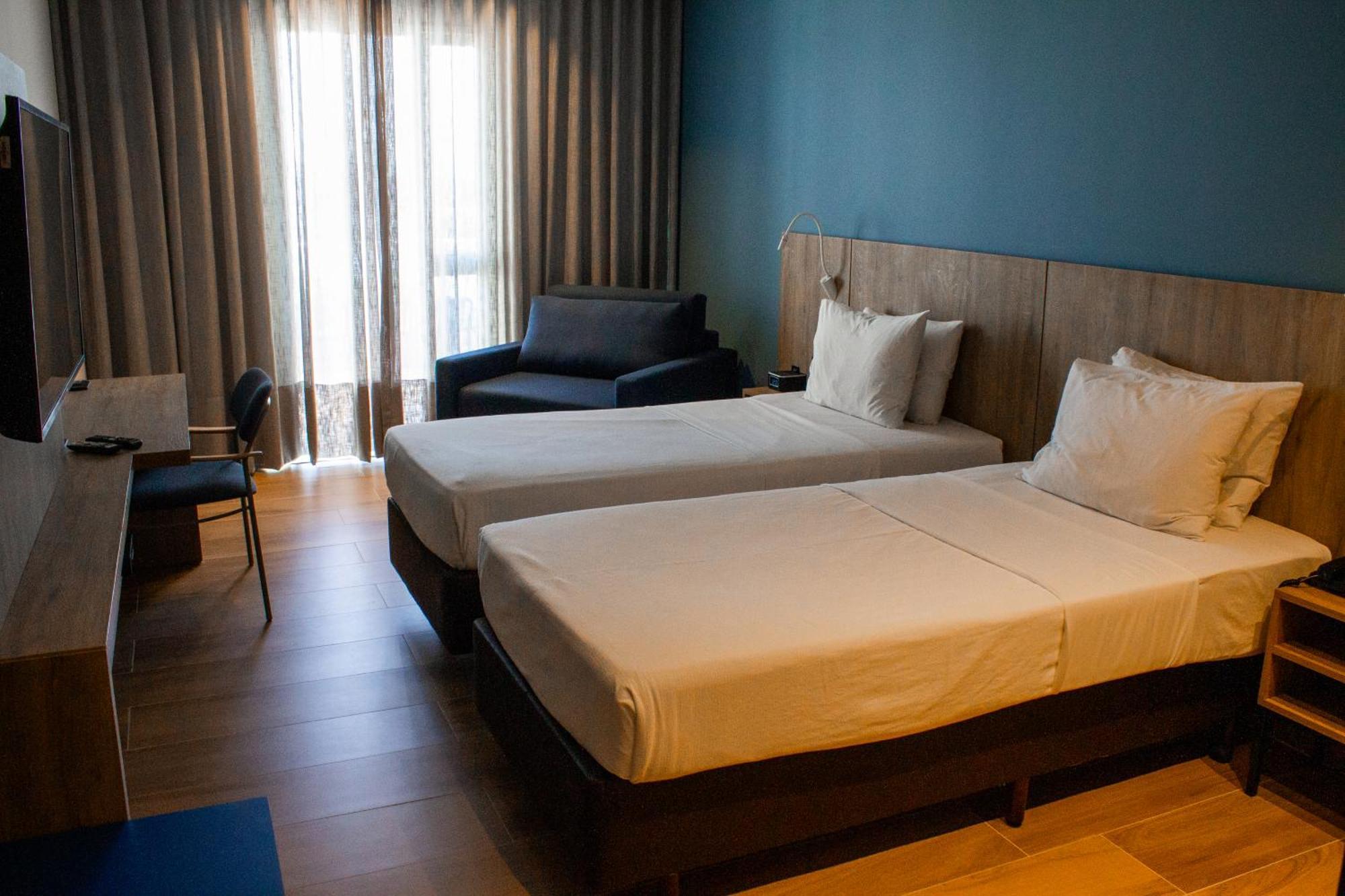 Hotel Senac Ilha Do Boi 비토리아 외부 사진 A room at the hotel